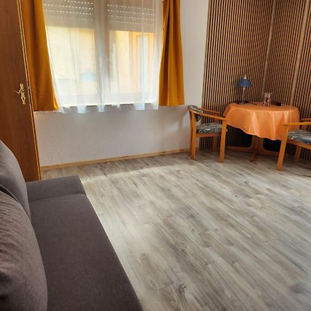 Schellis Gaestezimmer Enzklosterle Ngoại thất bức ảnh